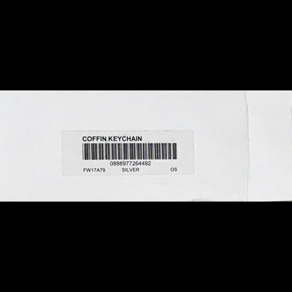 SUPREME COFFIN KEYCHAIN - Picture 3 of 3